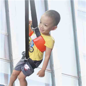 Trẻ em sử dụng dây thoát hiểm tự động Nikawa có an toàn không?