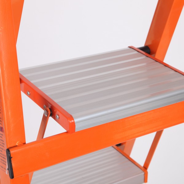 thiết kế bậc thang ghế nikawa an toàn chắc chắn cho mọi người